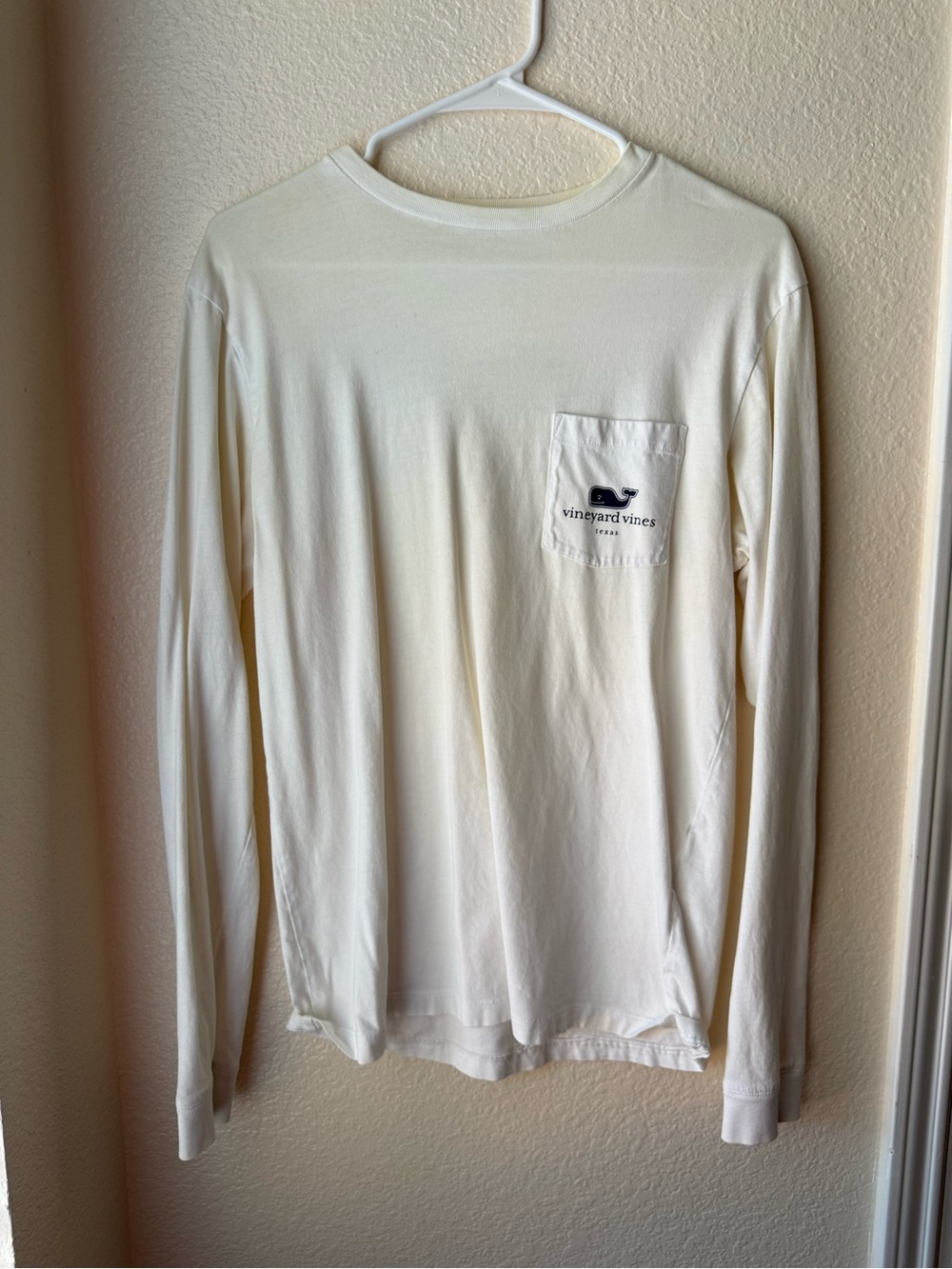 Vineyard Vines Men’s Long Sleeve Pocket Tee - Off-White